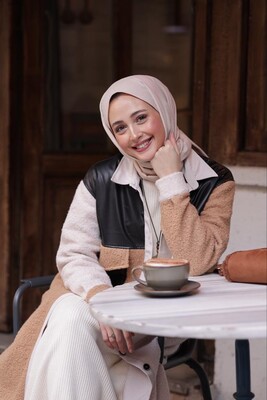 Esra Keküllüoğlu - Kadın Patchwork Siyah Derili Gömlek-Bej
