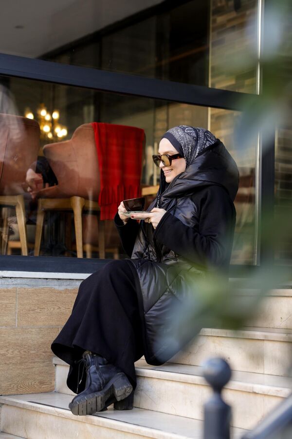 Kadın Kayra Kısa Kap-Siyah